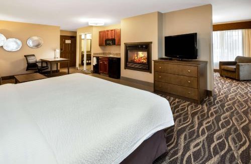 Evergreen Hotel | Best Western Plus Kalispell/Glacier Park West Hotel & Suites