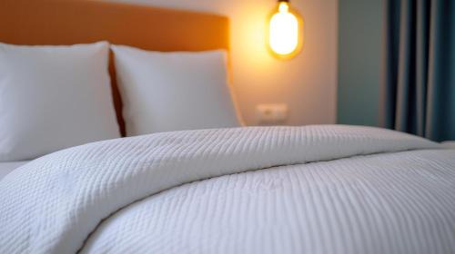 Lindsay Hotel | Best Western Plus Kawartha Lakes Hotel & Suites