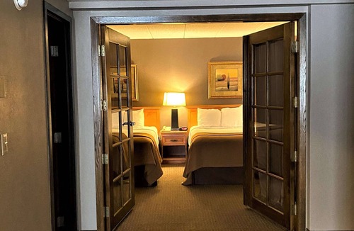Downtown Hotel | Best Western Plus Kelly Inn