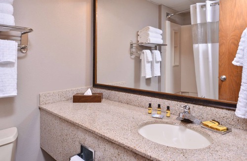 Downtown Hotel | Best Western Plus Kelly Inn