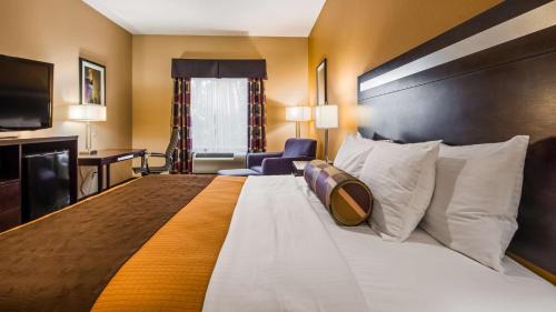 Kenedy Hotel | Best Western Plus Kenedy Inn