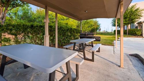 Kenedy Hotel | Best Western Plus Kenedy Inn