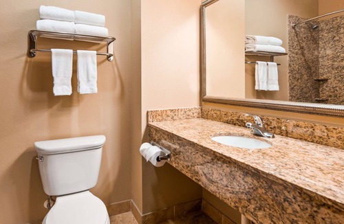 Kenedy Hotel | Best Western Plus Kenedy Inn