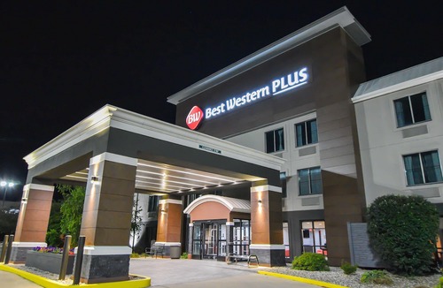 Lafayette Hotel | Best Western Plus Lafayette Hotel University Area