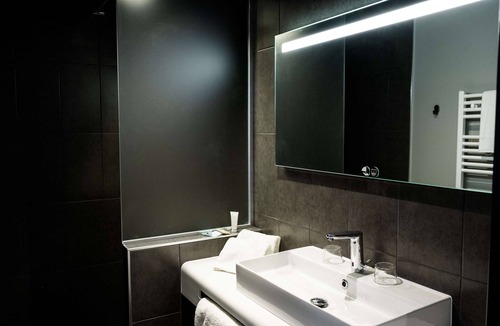 Colomiers Hotel | Best Western Plus Le Canard Sur le Toit
