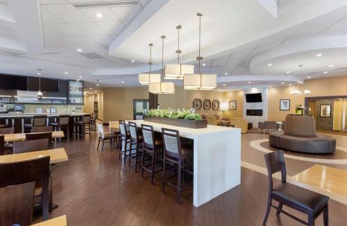Leamington Hotel | Best Western Plus Leamington Hotel & Conference Centre