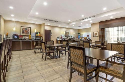 Lytle Hotel | Best Western Plus Lytle Inn and Suites