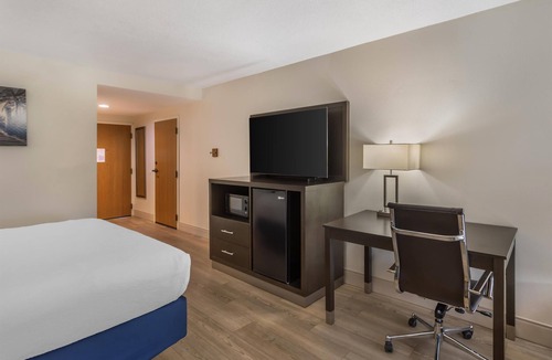 Madison Hotel | Best Western Plus Madison