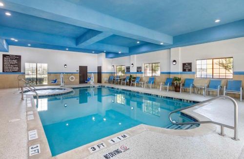 South Arlington Hotel | Best Western Plus Mansfield Inn & Suites