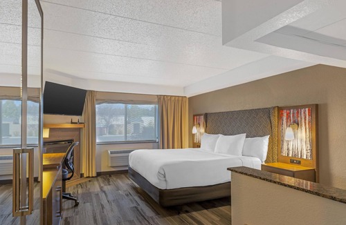 McCall Hotel | Best Western Plus McCall Lodge & Suites