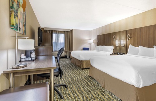 Woburn Hotel | Best Western Plus New Englander