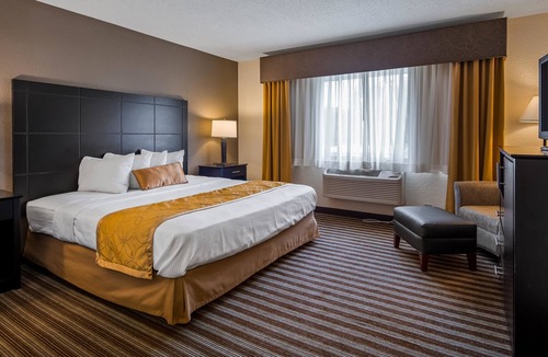 Bear Hotel | Best Western Plus Newark/Christiana Inn