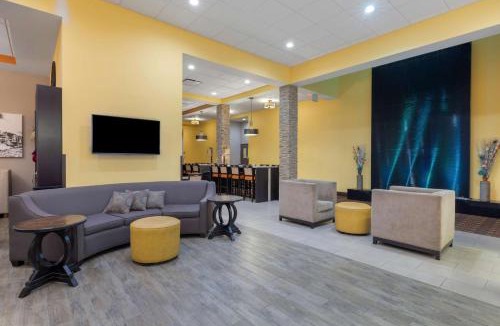 North Platte Hotel | Best Western Plus North Platte Inn & Suites