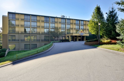 Danvers Hotel | Best Western Plus North Shore Hotel