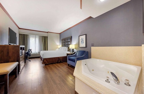 Bull Mountain Hotel | Best Western Plus Northwind Inn & Suites