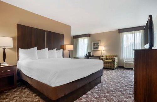 Pelham Hotel | Best Western Plus Oak Mountain Inn
