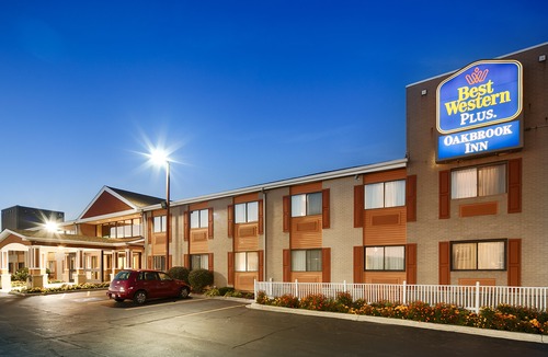 Westmont Hotel | Best Western Plus Oakbrook Inn