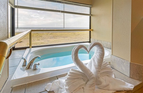 Seaside Hotel | Best Western Plus Ocean View Resort