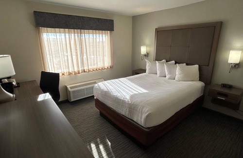 Appleton Hotel | Best Western Plus Paper Valley Hotel