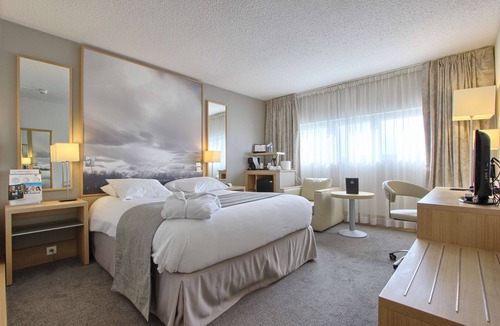 Rungis Hotel | Best Western Plus Paris Orly Airport