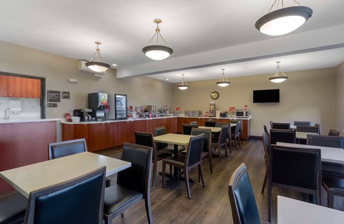 Chehalis Hotel | Best Western Plus Park Place Inn & Suites