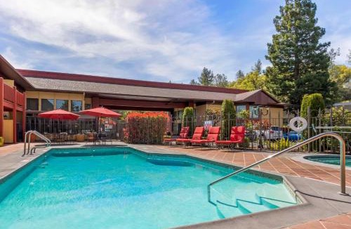 Placerville Hotel | Best Western Plus Placerville Inn