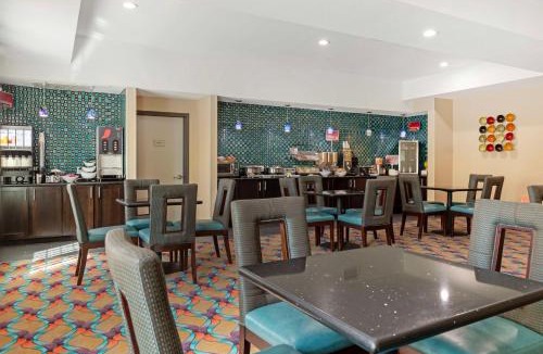 Pleasanton Hotel | Best Western Plus Pleasanton Hotel