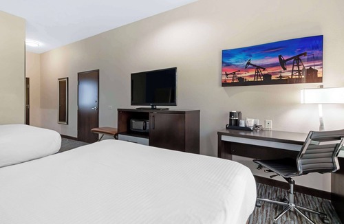 Pleasanton Hotel | Best Western Plus Pleasanton Hotel