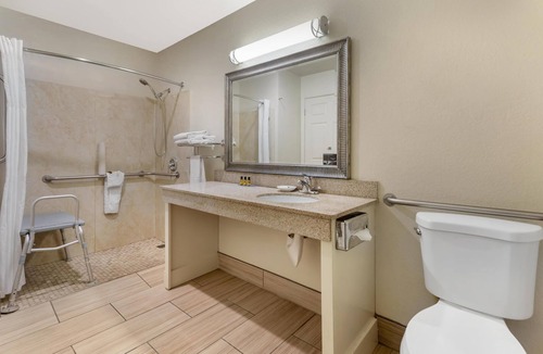 Pleasanton Hotel | Best Western Plus Pleasanton Inn