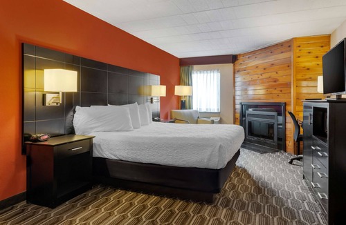 Tannersville Hotel | Best Western Plus Poconos Hotel