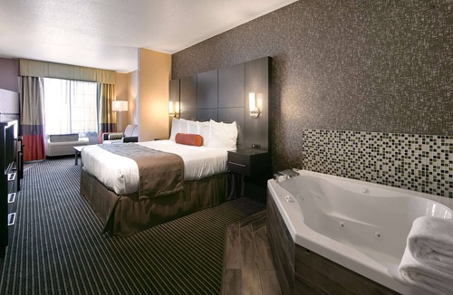 Oakdale Hotel | Best Western Plus Rama Inn & Suites