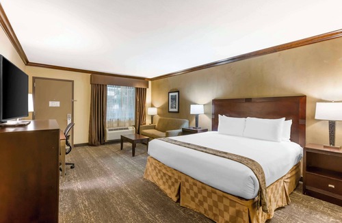 Raton Hotel | Best Western Plus Raton Hotel