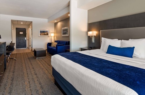 San Antonio Hotel | Best Western Plus Roland Inn & Suites