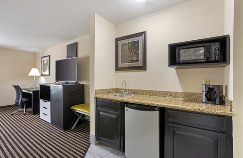 Searcy Hotel | Best Western Plus Searcy Inn