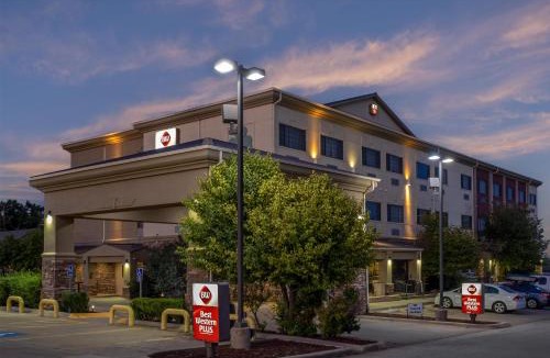 Shamrock Hotel | Best Western Plus Shamrock Inn & Suites
