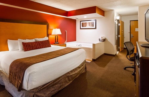 Sidney Hotel | Best Western Plus Sidney Lodge