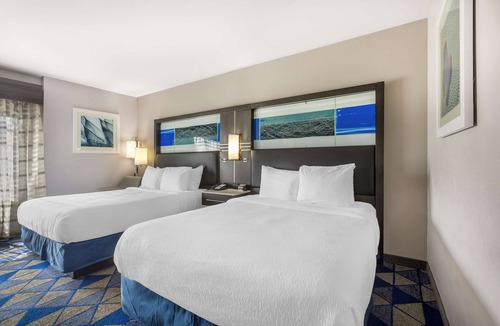 Valley Falls Hotel | Best Western Plus Spartanburg