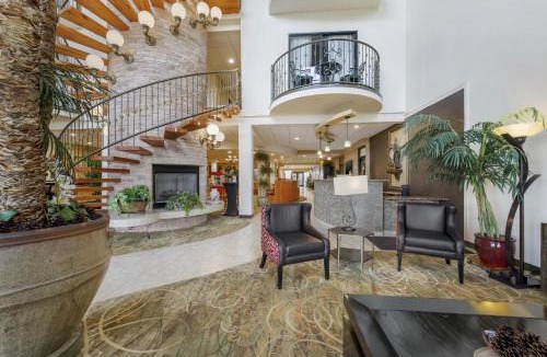 Pecos Hotel | Best Western Plus Swiss Chalet Hotel & Suites