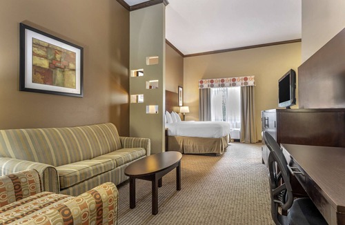 Denison Hotel | Best Western Plus Texoma Hotel & Suites
