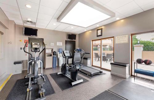 St. Charles Hotel | Best Western Plus The Charles Hotel