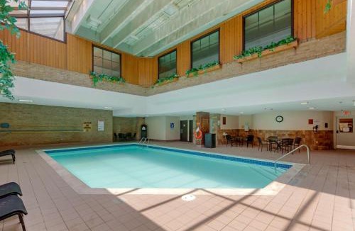 Northeast Mississauga Hotel | Best Western Plus Toronto Airport Hotel