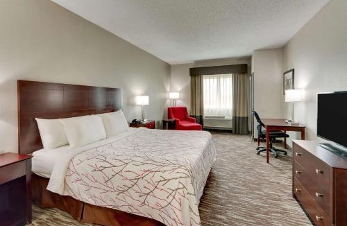 Wichita Falls Hotel | Best Western Plus University Inn & Suites