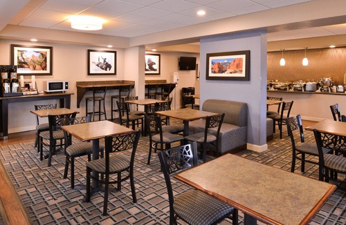 Briargate Hotel | Best Western Plus Peak Vista Inn & Suites