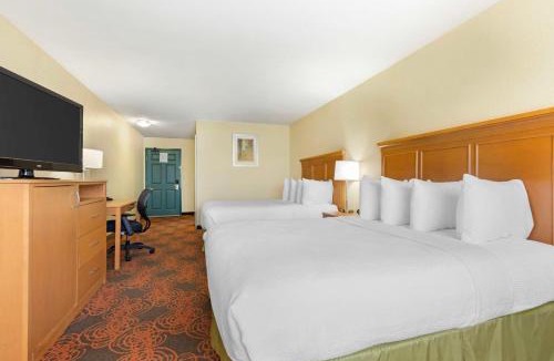Bellmead Hotel | Best Western Plus Waco North