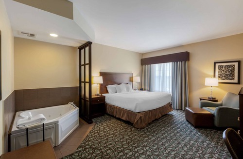 Walkerton Hotel | Best Western Plus Walkerton Hotel & Conference Centre