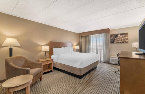 Piety Corner Hotel | Best Western Plus Waltham Boston