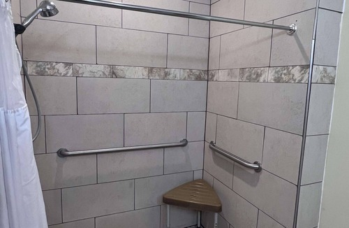 Harrison Hotel | Best Western Plus Whitewater Inn