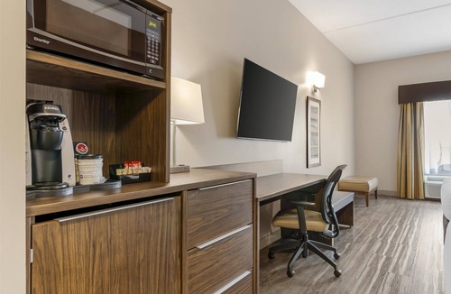 Headingley Hotel | Best Western Plus Winnipeg West