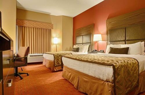 South Tulsa Hotel | Best Western Plus Woodland Hills Hotel & Suites