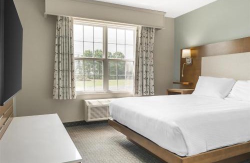 Woodstock Hotel | Best Western Plus Woodstock Hotel Conference Centre